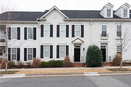 21338 Old Canal St Cornelius, NC 28031