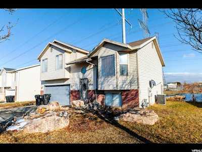 1976 N 1720 W Clearfield, UT 84015