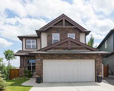 229 Cortina Bay SW Calgary, AB T3H 0L7