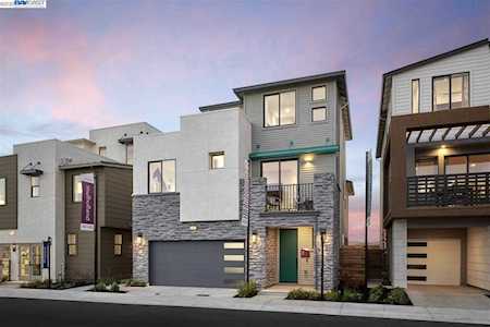 5925 Abbott Street Dublin, CA 94568