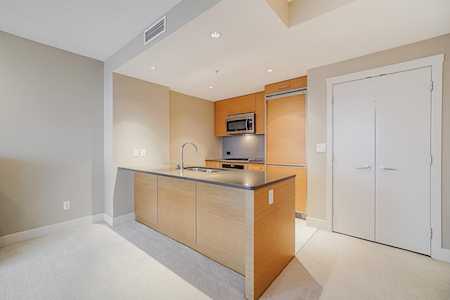 1473 E Johnston Road #507 White Rock, BC V4B 0A2
