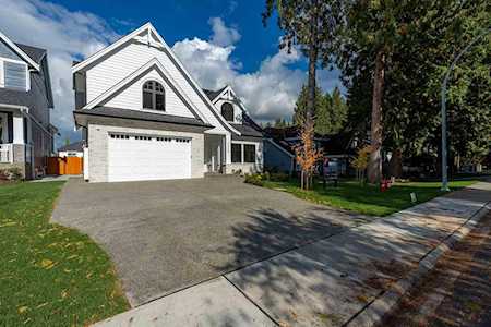 20359 94A Avenue Langley, BC V1M 1G2
