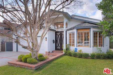 5123 Bluebell Avenue Valley Village, CA 91607