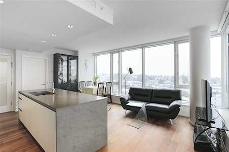 8555 Granville Street #908 Vancouver, BC V6P 0C3