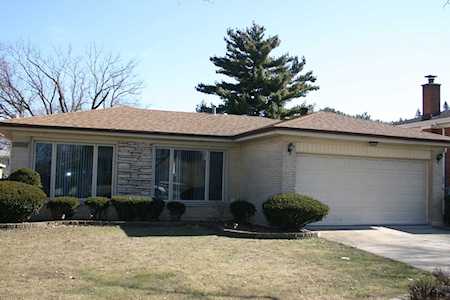 2221 Spruce Ave Des Plaines, IL 60018