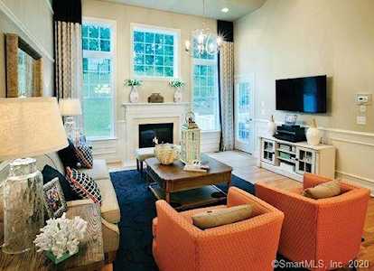 125 North Ridgewood Drive #263 Middlebury, CT 06762