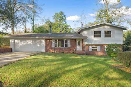 1110 Pinecrest Drive Tallahassee, FL 32301