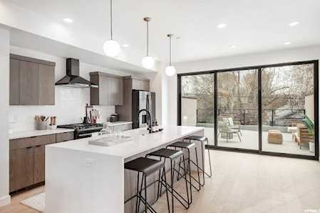 537 S 500 E Salt Lake City, UT 84102