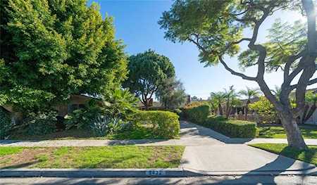 3432 Rowena Drive Los Alamitos, CA 90720