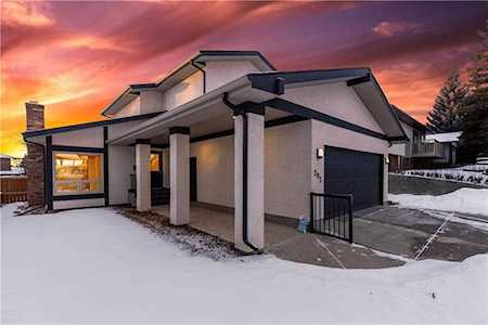 585 Silvergrove Drive NW Calgary, AB T3B 4R9