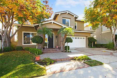 16 Hollyleaf Aliso Viejo, CA 92656