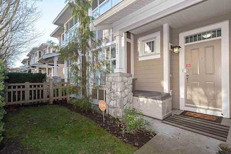 962 Westbury Walk Vancouver, BC V6P 6Z5
