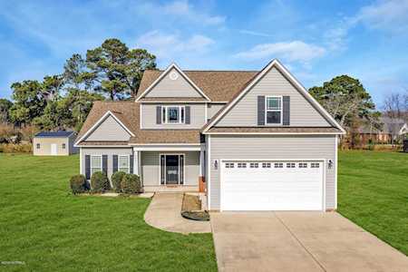 2021 Della Lane Greenville, NC 27858
