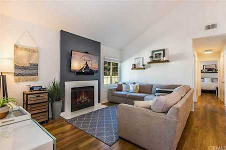 7322 Yellowtail Drive #205 Huntington Beach, CA 92648