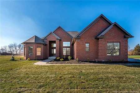 6111 Jackson Fields Dr Charlestown, IN 47111