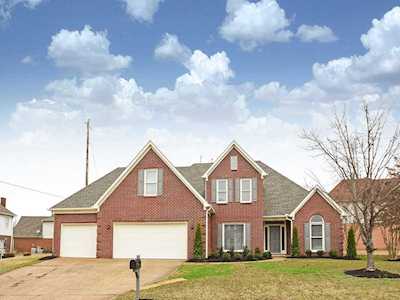 8944 Heath Cv Memphis, TN 38016