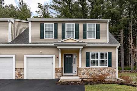 38 Ellsworth Village Rd #38 Acton, MA 01720