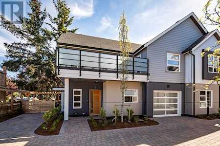 7-9889 Seventh St Sidney, BC V8L2V8