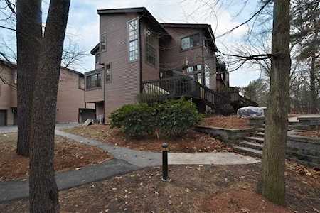 255 North Rd #87 Chelmsford, MA 01824