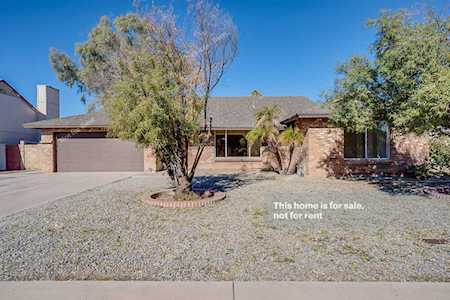1046 W Natal Avenue Mesa, AZ 85210