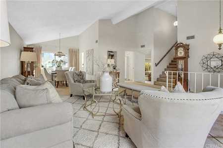 6386 San Andres Avenue Cypress, CA 90630