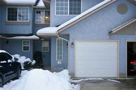 316 Whitman Road Kelowna, BC V1V1Y9