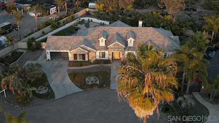 875 Brittany Rd Encinitas, CA 92024