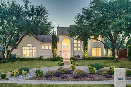 17531 Woods Edge Drive Dallas, TX 75287