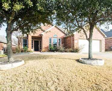 3302 Juneau Drive Corinth, TX 76210