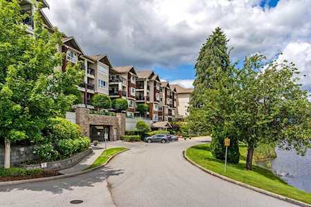 19677 Meadow Gardens Way #304 Pitt Meadows, BC V3Y 0A2