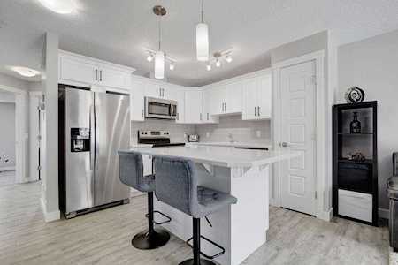 113 Cranbrook Walk/Walkway SE Calgary, AB T3M 2V5