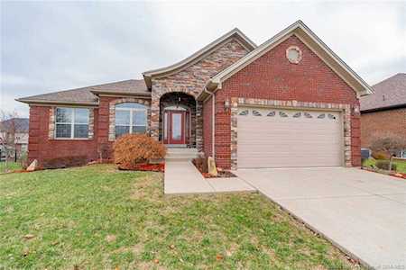 5421 Melbourne Dr Charlestown, IN 47111