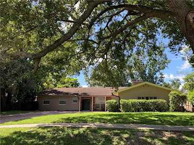 1824 Antigua Drive Orlando, FL 32806