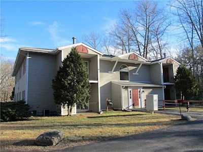 69 KENNEDY LANE Burrillville, RI 02830