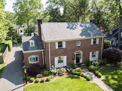 27 Wendover Road Longmeadow, MA 01106