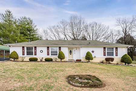 210 Pioneer Dr Smyrna, TN 37167
