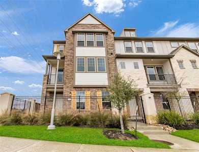 9417 Towne Lake Parkway Cypress, TX 77433