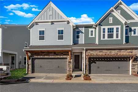 11222 Cobb Creek Ct Charlotte, NC 28277