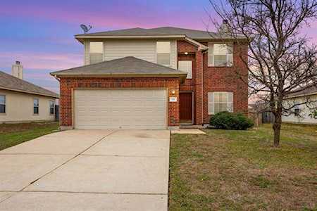 308 Wiley St Hutto, TX 78634