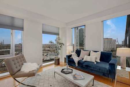 2 Earhart St #1005 Cambridge, MA 02141