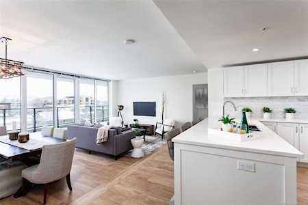 485 Groves Avenue #309 Kelowna, BC V1Y0C1