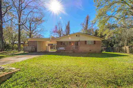 2905 Camelliawood Lane Tallahassee, FL 32301