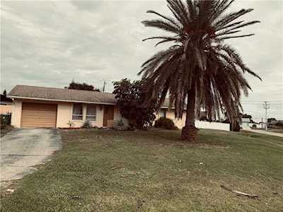 6992 Mamouth Street Englewood, FL 34224
