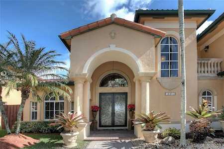 15801 NW 79th Ct Miami Lakes, FL 33016