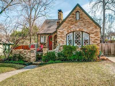 6918 Santa Monica Drive Dallas, TX 75223