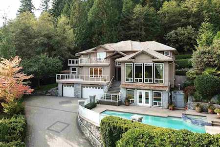 998 Dempsey Road North Vancouver, BC V7K 3C5