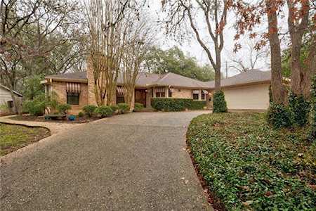 2602 Deerfoot Trl Austin, TX 78704