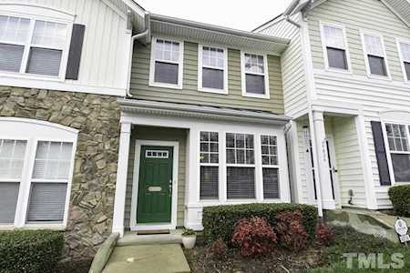 4836 Sir Duncan Way Raleigh, NC 27612