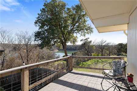25213 Paleface Lake Dr Spicewood, TX 78669