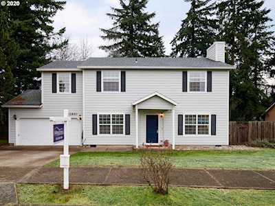 22850 SW Mandan Dr Tualatin, OR 97062